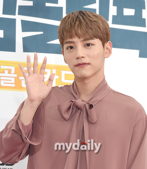 윤산 이미지