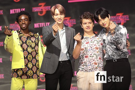 Gayton Matarazo, Caleb McLaughlin, EXO members Suho and Kai attended the Netflix American drama Wild Story 3 red carpet event held at Time Square in Yeongdeungpo, Seoul on the afternoon of the 20th.The Strange Story 3 is a more bizarre story that takes place in Hawkins Village, which is again in summer in 1985.