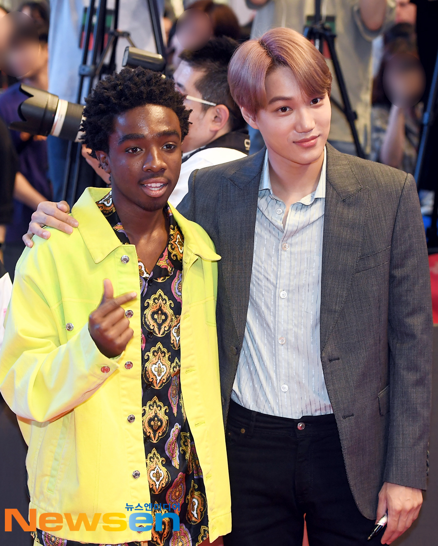 The Netflix Original Series Questionary Story 3 red carpet & fan event was held at Time Square in Yeongdeungpo, Yeongdeungpo-gu, Seoul on the afternoon of June 20.Caleb McLaughlin, Gayton Matarazo, EXO Kai and Suho attended the day.Jung Yu-jin