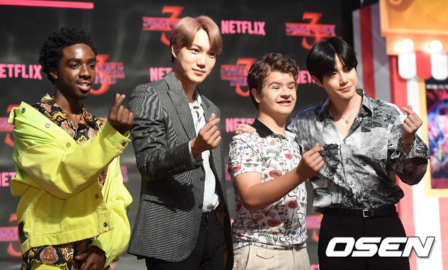 On the afternoon of the 20th, Netflix Strange Story 3 Red Carpet was held at Time Square in Yeongdeungpo-gu, Seoul.Actors Caleb McLaughlin, EXO Kai, Gayton Matarazo and Suho attended and posed.