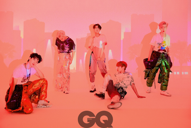 Boy group AB6IX, which debuted just now, filmed and interviewed Jikyu Korea in July issue.In the photo shoot with Jikyu Korea, the members of AB6IX freely radiated their charm in front of the camera.The members who have digested the colorful graphic design and glittering costumes in the background of the beam reminiscent of the city pop are the back door that made everyone happy with their free and energetic appearance.In an interview with Jikyu Korea, Lee Dae-hwi said, I hope the public knows a lot of AB6IX. If you walk the road now, tell them that Wanna One Park Woo-jin and Wanna One Lee Dae-hwi are still.I will go to the entertainment industry and promote a lot to announce AB6IX. In addition, leader Lim Young-min said, We thought we knew the color best.This album is a result of talking about what album five people want to make. I think the charm of AB6IX is diversity.I want to express the hip-hop color of Woojin, the acoustic color of Donghyun, and those things as they are. Personality, including individual cuts of AB6IX members, and lively interviews of each of the five members can be found in the July issue of Zikyu Korea, website and SNS channel.