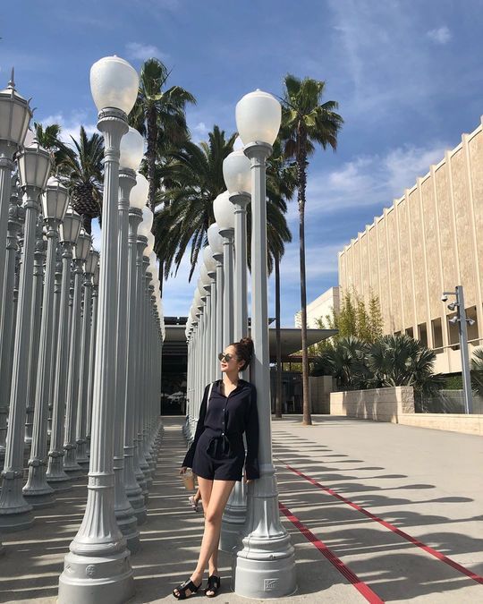Actor Park Min-young boasted a pure beauty.Park Min-young posted a photo on his instagram on June 21.The photo shows Park Min-young with an all-back hairstyle, with her tiny face size and long, straight legs as if she were going to disappear.Park Min-youngs body without a single flesh is also outstanding.Fans who encountered the photos responded such as beautiful, I love you and complete goddess.delay stock