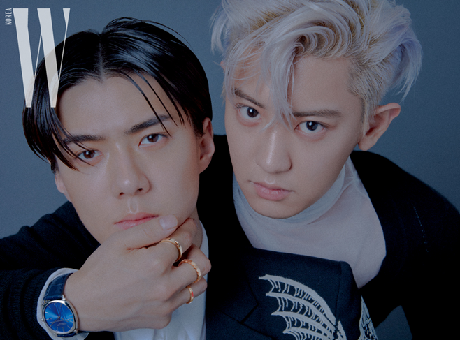 Group EXO Chanyeol and Sehun are back together again.On the 21st, a fashion magazine released a picture taken with Chanyeol and Sehun.Chanyeol and Sehun in the public picture showed a different appearance from usual, such as digesting high-end fashion with their own charm.On this day, the members showed their passion for underwater shooting to express hot summer.In a subsequent interview, Chanyeol said of his unit activity with Sehun: It was the most workload since we started music, and I wanted to tell you the music we could be happy with.But I am proud of my musical quality. Sehun said, Our fans are the first in the album.But I am confident that it will go beyond fandom to the public. Chanyeol, Sehun Unit, is the first to release a mini album since the single We Young last year, and is about to start unit activities in July.