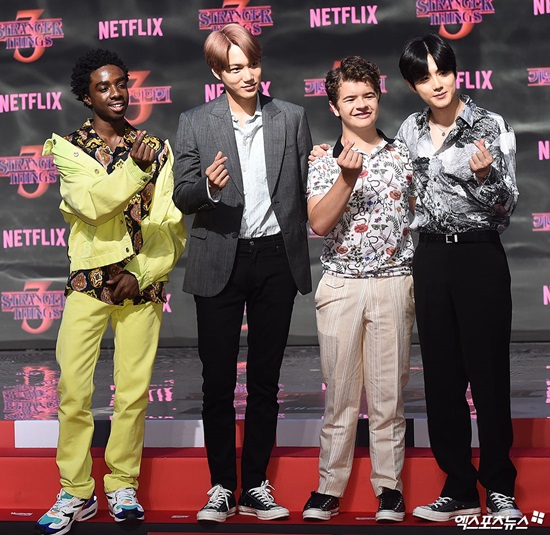 Gayton Matarazo and Caleb McLaughlin, who visited Korea with Queer Story 3, told of their relationship with EXO Suho and Kai.On the 21st, the Netflix original series The Strange Story 3 press conference was held at JW Marriott Dongdaemun Square in Jongno-gu, Seoul.Actors Gayton Matarazo and Caleb McLaughlin attended the ceremony.Suho and Kai have been attracting attention on the red carpet scene of Queen Story 3 held at Time Square in Yeongdeungpo on the 20th.Caleb McLaughlin made a surprise visit to NCT 127s North American tour concert in Atlanta in April, and NCT 127, who greeted Caleb McLaughlin and Gayton Matarazo, introduced the same agencys senior EXO, which could be concluded until the meeting in Korea.They visited the gymbokgung and the plaza market on the 20th and also toured Korea.Caleb McLaughlin said, It was a great experience. I was able to learn about the history and culture of Korea while touring Gyeongbokgung yesterday.It was good to be able to go to the place and feel the energy. I was able to try on hanbok, but it was really fun. After todays press conference, we will experience K-POP. We are expecting a lot because it will be a complete K-POP experience.EXO Suho and Kai brothers are good to us, and I think they are really nice brothers. Strange Story 3 is unveiled on Netflix on July 4.