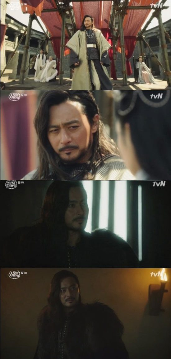 Actor Jang Dong-gun is active as a heavy presence through the TVN drama Asdal Chronicles.The TVN Saturday drama Asdal Chronicle (playplay by Kim Young-hyun, Park Sang-yeon/director Kim Won-seok/production studio dragon, KPJ) is a drama that tells the fateful stories of heroes who write different legends in the old land As.Jang Dong-gun was shown in the 8th episode of the show, killing his father Sanwoong (Kim Ui-sung) and kneeling Asaron (Lee Do-kyung) and finally becoming the head of the federation.He showed his full-scale ambition and went one step further on his way to the king, meeting with Tagon (Jang Dong-gun) who had all his political opponents under his feet, and further, Uraha (representatives of the tribe) who formed the Asdal League.The most deadly weakness for this Tagon, the reality that he was Igt, continued to haunt him.This exploded in a meeting with Saya (Song Joong-ki), when Saya revealed his ambition that My father becomes king and I follow him and show the purple blood proudly to this world, Tagon said, When I was a child, a comrade saw my blood.He had a sister, a brother, a father, a mother, a grandmother. But his father exterminated them all. Then, Then, I killed him.Because if I do not kill that person there, the next day I have to kill everyone that he met during the day. You dont know fear, do you? Ive learned nothing about Igt, he said. Sometimes theres a soldier who doesnt know fear, like you. Ive never been close. Why? Because he dies too fast.If you can not learn fear, I will eventually teach you. As such, the unsealed wound of the tangon, Igtra, was more intensely revealed in the meeting with Saya, amplifying the tension of the drama.Although he became the president of the federation so much, he is wondering what kind of change the reality that constantly harasses Tagon will bring in the future, and what kind of relationship he will develop with the same igts, Eunsum (Song Joong-ki) and Saya (Song Joong-ki).Jang Dong-guns hot-rolled, tempered, and Song Joong-ki, who meet each other, emit explosive chemistry and concentrate attention.On the other hand, the TVN drama Asdal Chronicles, which is being swept by a new development with Part 2 flipping sky, rising land, is broadcast every Saturday and night at 9 pm.