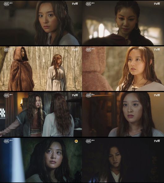 Kim Ji-won, the Asdal Chronicle, awakened properly and gave a chewy tension to the drama.In the 8th episode of the TVN Saturday drama Asdal Chronicle (playplay by Kim Young-hyun, Park Sang-yeon/director Kim Won-seok), which was broadcast on the 23rd, Kim Ji-won divided into the role of Tanya, the successor of the clan mother of the Wahan, who was taken to Asdal.On this day, Tanya (Kim Ji-won) reunited with her father, Yeolson (Jung Seok-yong), thanks to Saya (Song Joong-ki), but for a while, she was told that Eunsum (Song Joong-ki) was dead.Tanya then smiled unknowingly and thanked Saya, surprising the people around her, not the general response of someone who knew the death of her heart.However, when Saya reminded her of the death of the island, Tanya, who denied reality, gradually became more emotional and hit Saya with evil I did not die in the island.Tanya, trapped in a warehouse, recalled the past with the silver island and realized his death. Tanya was angry with I killed you, silver island.He asked Saya, who came to the warehouse, as if he had resigned everything, saying, Why should we suffer this pain? And Saya replied, I will not know if I have strength and I do not get to such a place where I am hungry.Im sorry, Im going to live, Ill go there, so Ill find out whats happened and Ill tell you someday, she said, her eyes blurring.Thanya, determined to have strength, suddenly changed her attitude 180 degrees to make Saya her first weapon, and then she knelt down and begged him for forgiveness.I order you. I want you to know who will be the owner. Take my order.On this day, Kim Ji-wons Awakening Ending brought a chewy tension to the house theater, raising the storys suction power.He not only painted the feelings of the dramatic changing Tanya, such as shock - anxiety - sadness, but also made it impossible to take his eyes off, perfectly expressing the appearance of Tanya, which was significantly different from the end of the play.So, expectations are high for the exciting story of Tanya that Kim Ji-won will unfold.On the other hand, the Asdal Chronicle is broadcast every Saturday and Sunday at 9 pm.