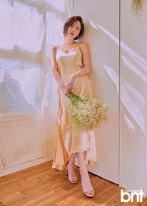 A pictorial by Actor Lee Yul-em has been released.In a pictorial with three concepts, she produced a romantic mood with a white dress, and a gold slip dress with a subtle sexy sexy, and even a dreamy mood.The white blouse and pink pants showed a romantic yet chic feeling and showed off their expressive power.In the interview after shooting, I was able to hear the story about the shooting of SBS entertainment Jungles Law first.My joining was confirmed about a week or ten days before the Jungle team left the country, she said.I was almost determined to appear at the end of the show, but I liked Sooyoung and liked seafood, so I appealed to the word Baro and laughed brightly. I went to Jungle with Red Velvet Yeri and my peers.I did not have much to do with my group life because I was an only child, but I was able to experience group life through this Jungles Law, and I was able to feel the mystery of nature while digging seafood by doing Sooyoung directly. Recently, a mother and daughter photo shoot with her mother, Actor Yoon Young-ju, was noticeable.Lee Yul-em, who is deeply concerned about her mother, conveys the pleasure of the filming scene and says, My mother has never come to the shooting scene after I debut.I remember you saying, My mothers time is gone, its the age of the heat, he said, I remember you saying that I was growing up a lot after seeing me work for the first time through this photo shoot.MBC drama Dae Jang Geum is watching, which was finished earlier this year, was a new challenge in many ways.I was afraid at first that I was going to act a bright character for the first time, mainly after Acting a character with a feeling of friendship, sadness and greed.Rather, the character in the work is so bright and sunny that it was more comfortable to put it down and act at all. As for the Girls Generation Kwon Yuri, who became a close friend, he said, During the work, I met at the middle party and became very close.I am a senior who is a little older and debut is a lot earlier, but my sister was so hairy and good that I was able to get close to her. Lee Yul-em, who also experienced a proper love God and love line through Dae Jang Geum is watching, said, I had to shoot a scene where my brother Minhyuk, the other band, was busy and was together.I shot from the god of Popo to the god of kissing, and later I was like a family even if I was skinning. He laughed and gave thanks to Minhyuk, who led the awkward affection god.When Lee Yul-em, who recently played the role of Idol trainee, asked if there was any offer of Idol before debut, There were not many people who offered Idol before debut or at debut.I liked Acting and dreamed of Actor, so preparing Idol for Actor debut a little faster seemed not to be polite to those who dreamed and practiced it.I have never thought about it. She would have had a slump when she was a high school student, debuting and becoming an adult, and steadily acting. Lee Yul-em said, At some point, she worked without a fum and became a Baro connection from this character to the next character.In the meantime, when I auditioned for the next work, I thought that I was working as an acting character at the time, not Lee Yul-em.I think it was a slump when I didnt know what the human beings Lee Hyun-jung and Lee Yul-em were like as characters, he recalled, and I tried to find myself by meeting a lot of people during the blank period after the unintentional monster, he said.Lee Yul-em, who said Jun Ji-hyun and Lee Ha-nui are role models and want to resemble their healthy energy, said, My advantage as an actor is that I am quickly immersed in emotions.If you feel sad or dark feelings, you will practice to get deeper and keep it in the room. He said, Body weight does not seem to matter.Im not weighing much, I wear tight clothes and manage the line that I see.Actor Lee Yul-em, who ran without a break after debut in 2013, said, It seems important to act in a role that suits my age.In recent years, the desire for genres and movies has also increased, he said. The desire and responsibility for point-of-point acting increases.I want to be a good-looking senior who can make me a role model in 10 years, just as I mentioned Jun Ji-hyun and Lee Ha-nui as a role model. 
