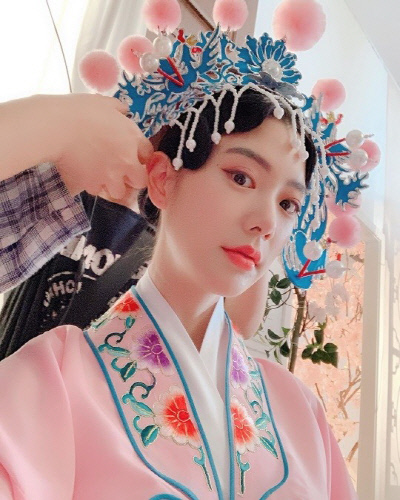 클라라 이미지