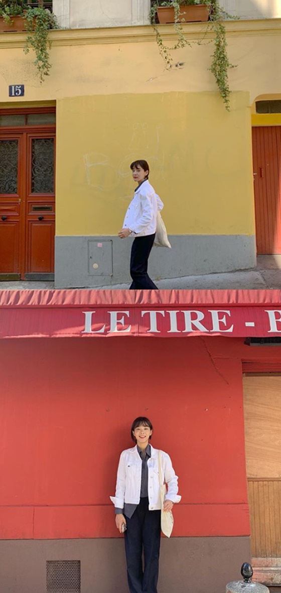 On the 23rd, Seol In-ah posted two photos of her instagram on the hill of Montmartre in France.In the photo, Sulinah is gazing at the camera while walking along the hill of Montmartre, and in another photo, she stops and has a bright smile.The netizens who responded to this came up with various responses such as There is no picture, Why is it so beautiful and Princess of Montmartre.On the other hand, Seol In-ah appeared on SBS entertainment program Running Man which was broadcast on the 23rd and laughed at viewers.