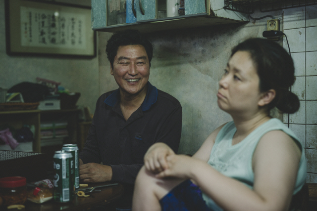 씨제이엔터테인먼트㈜ 이미지