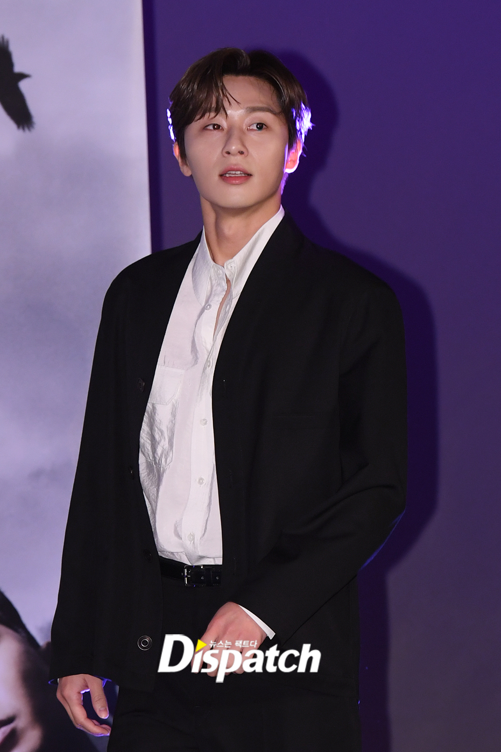 After the light flashed..Park Seo-joon, Shining Romance appeared <p> The movie Lion Production report society 26 am Seoul with Lotte Cinema Konkuk is a furniture store in the open.</p><p>Park Seo-joon is a black into Man of fashion, showed off it.</p><p>Meanwhile, the Lionis a Fighting Champion Dragon weather(Park Seo-joon)family, the priest should have some(safe enough)to meet the world into a chaos strong against the evil in the story and action! Within a month of 31 days youre on.</p><p>After the light flashing</p><p>Shining Romance appeared</p>