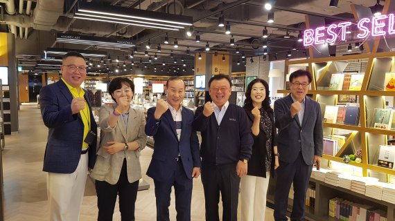몰링 이미지