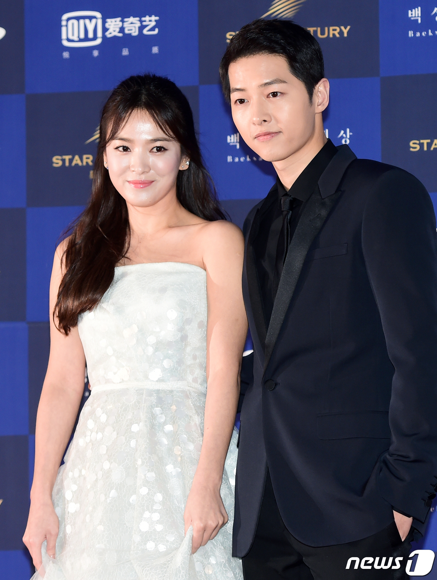 Seoul = = With various speculation and rumors abounding over the sudden divorce announcement by Actor Song Joong-ki (34) Song Hye-kyo (38), both sides and close aides are wary of these rumors and have stated that they will conclude the divorce proceedings smoothly between them.On the morning of the 27th, it was reported that Song Joong-ki Song Hye-kyo couple were going through divorce proceedings.At 9 am, Song Joong-kis lawyer, Park Jae-hyun, of the law firm Plaza, announced that Song Joong-ki filed a divorce settlement application to the Seoul Family Court on the 26th.Song Joong-ki said through a legal representative, I am sorry to tell you that I am sorry to give bad news to many people who love and care for me. I went through the mediation process for divorce with Song Hye-kyo Both of them are hoping to finish the divorce process smoothly rather than blame each other for the wrong thing, he added.Song Hye-kyo is in the process of divorce after careful consideration with her husband, said Song Hye-kyos agency UAA. The reason is that the two sides have not overcome the differences of their personality and have made such a decision inevitably.Song Joong-ki and Song Hye-kyo met as actors starring KBS 2TV drama Dawn of the Sun which was broadcast in 2016, and developed into lovers and married at the end of October 2017.It was called the wedding of the century which was a meeting of top stars who enjoyed high popularity overseas and was a couple of popular dramas of the time, Dawn of the Sun, which was concentrated not only in Korea but also Asian Korean Wave fans.However, since late last year, there have been rumors that the relationship between the two has been detected in the entertainment industry. In fact, Chinese media have raised the issue of whether or not they wear a wedding ring.In this case, Song Hye-kyo was dismissed at the TVN Boyfriend production presentation last November and Song Joong-ki at the TVN Asdal Chronicle production presentation in May, a month ago.As high as the high awareness of the two, there are many speculations about divorce as much as the topic of the marriage announcement that was buzzing here.In particular, Song Joong-ki reported the divorce news before the TVN Asdal Chronicle, which is currently appearing, was the cause of more words, and the time difference between the two sides was different from the marriage announcement.An official from both sides said on the 27th, It was the contents that both sides shared with each other, and it was not meaningful that the time of announcement of the position of both sides was different.My husband, Song Joong-ki, first made his position, and Song Hye-kyo only followed it. Some media reported that it was a divorce with a reason for a reason, not a personality difference. If there is a reason for a reason, I sued, and the two sides agreed to proceed with the divorce process.The two sides are keenly watching various rumors and jirashi related to divorce. Although they have not yet set up a specific response plan, they may change their position after watching the situation.However, Blossom Entertainment is in a position to respond hard to Jirashi, whose actor Park Bo-gum is mentioned.