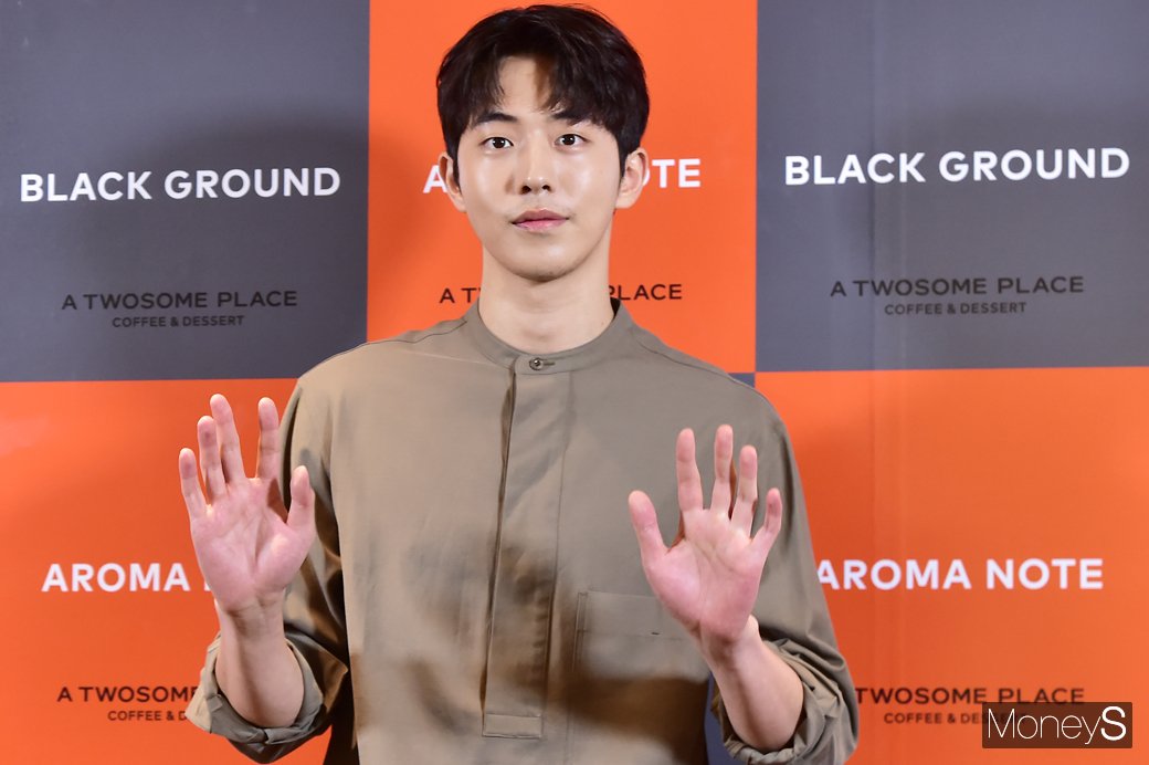 미소홍커피 이미지