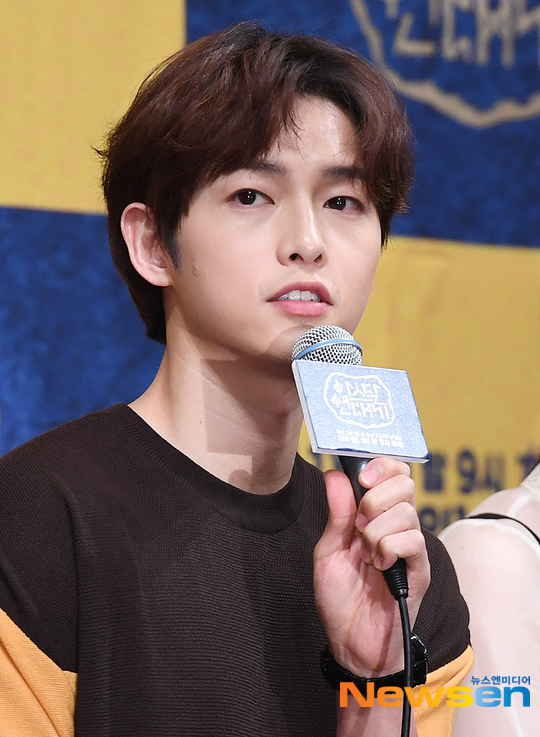 Song Joong-ki Song Hye-kyo Divorce No aftermath Asdal Chronicles Part 3 broadcast Sept Actor Song Joong-ki and Song Hye-kyo confessed the procedure, and Song Joong-ki is interested in the Asdal Chronicle airing.TVN Asdal Chronicle finished shooting the end of the 9th month at the end of May.Currently, the second half of the work is underway, and Part 3 will be broadcast in September following the TVN new drama Hotel Deluna.The Asdal Chronicle was held on June 1 ahead of its first broadcast. The event will not be held further with the end of the shooting on May 30.On the other hand, Song Joong-ki said, Both of them are hoping to finish the divorce procedure smoothly rather than criticizing each other by wrongly taking the wrong steps. Song Hye-kyo and Divorce said, I would like to ask you to understand that it is difficult to tell stories about private life.Park Su-in