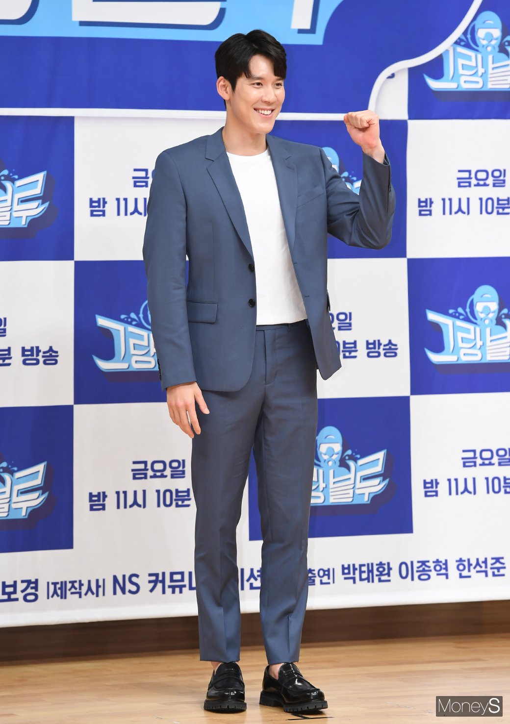 마린블루'S 이미지