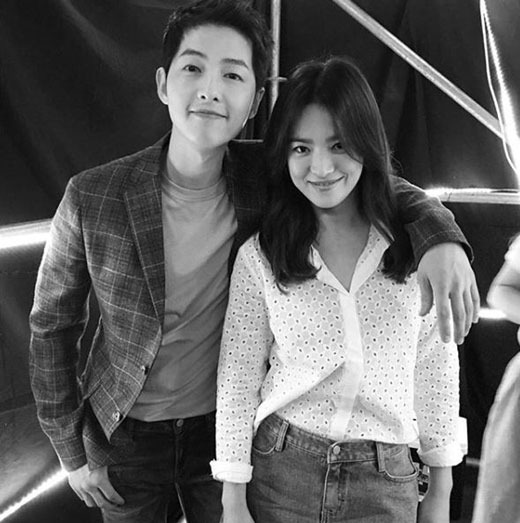 The traces of Song Joong-ki remaining in the SNS of Actor Song Hye-kyo are attracting attention.Song Joong-ki also said, I have been in the process of coordinating for divorce with Song Hye-kyo. Song Hye-kyos agency UAA Entertainment also said, Currently, our Actor Song Hye-kyo is in the process of divorce after careful consideration with her husband.While public interest is overheating after the news of the divorce of the two people was reported, Song Hye-kyos personal Instagram photos of Song Joong-ki also attracted attention.On November 3, 2017, Song Hye-kyo posted a wedding photo with Song Joong-ki with the article Thank you for your blessing with a lot of understanding, interest and love.It was the last post taken with Song Jung Ki.In addition, Song Hye-kyo has posted a self-portrait taken with a photo of KBS 2TV Dawn of the Sun, which led the two people, in June 2016.