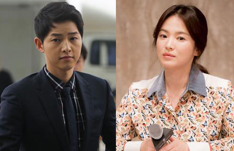 Grade Difference ... After the agreement, the first place in the major media investigation and rumors spreadThe news of the divorce of top star couple Song Hye-kyo (right and 38) and Song Joong-ki (left and 34) was announced on the morning of the 27th, drawing attention to the background.It has been a year and eight months since the wedding ceremony, which was called the Song Song Couple and made it shake to Asia in October 2017.I have been in the process of coordinating with Song Hye-kyo, Song Joong-ki said in a legal representative on the day, and I hope that both of them will finish the divorce process smoothly rather than criticize each other.Song Joong-ki filed an application for divorce mediation with the Seoul Family Court the day before. The divorce mediation is a procedure to decide divorce according to consultation without going through a formal trial.The two sides agreed on the divorce itself and are reportedly coordinating detailed differences.Song is in the process of divorce after careful consideration with her husband, said UAA Korea, a subsidiary of Song Hye-kyo. The reason is that the two sides have not overcome the differences due to their differences in personality, so we have to make this decision.The two met as a popular drama The Suns Descendants (KBS2), which aired for about two months from February 2016.Song Joong-ki was the captain of the privileged officer Yoo Si-jin, and Song Hye-kyo was the doctor Kang Mo-yeon, and then showed a friendly appearance like a real couple.Since then, several overseas sightings have been followed and it has been ignited by the rumors.Asia was once again sulking at the news of the Song Song Couple.In Chinas largest social networking service (SNS) Weibo, # Song Hye-song Mid-Term Divorce ranked first in trend search terms within an hour after the first report in Korea, and leading media in Japan and Southeast Asia reported their destruction as major news.There are also unfounded rumors, such as inappropriate relationships with other actors around their destruction.It is not true that the related Jirashi is involved and we will respond strongly to it, said Blossom, who is a member of the actor mentioned in Song Joong-ki and Rumor.Meanwhile, Song Joong-ki is currently appearing in the weekend drama The Asdal Chronicles (tvN), which has been filmed, and will continue his work with Cho Sung-hees film Seung Ri Ho as his next film.Song Hye-kyo, who has a break since the drama Boyfriend (tvN), which ended in January, is considering his next film.Song Joong-ki, Song Hye-kyo Relative to Divorce Arrangement