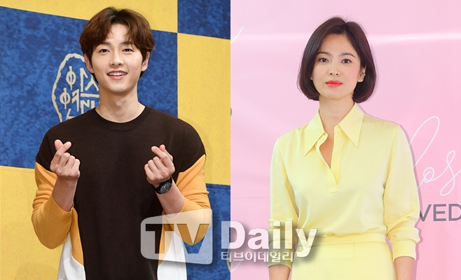 Actor Song Joong-ki and Song Hye-kyo have been on the verge of marriage for one year and eight months, and the blog Saju Logic Trip, which foresaw the future of the two, is attracting the attention of netizens.On the 27th, Song Joong-ki Song Hye-kyo couples news of the breakup was reported.Song Joong-ki Song Hye-kyo developed into a lover in 2016 with the Dawn of the Sun and married on October 31 of the following year.Song Joong-ki Song Hye-kyo, who was so loved by the public that it was called Song Song Couple, but the two went their separate ways in a year and eight months of marriage.Among them, Lee Seok-ho, a philosopher who runs the Saju Logic Travel, has been writing about the Princess and the Matchmaker of the two ahead of the marriage of Song Joong-ki and Song Hye-kyo on September 9, 2017.Saju Logic Trip Lee analyzed Song Hye-kyos saju, saying, I cant do the writing and harm; also, regarding Song Joong-ki, Its a masterpiece that can be married twice.I am showing that one marriage will fail. In addition, Saju Logic Travel Lee said, I am a woman with a lot of desire or a woman with a past.Lee said, I can break up in 2019, Lee said, explaining Song Joong-ki Song Hye-kyos The Princess and the Matchmaker.However, marriage and divorce are all the decisions of the parties, so even if there is a divorce from luck, we can see many people who live in overcoming it, Lee said.When the news of the divorce of Song Joong-ki Song Hye-kyo was announced, the Sangju Logic Trip Lees so-called Sungji is known as the so-called Sungji, and the Sungji Pilgrimage of the netizen continues.As of the morning of the 28th, more than 5,000 comments have been posted.The Saju Logic Travel blog has recorded 78,725 visitors a day from the previous day to the present.The netizen is a surprising response to the Song Joong-ki Song Hye-kyos interpretation of the exact right sexy logic trip Lee.