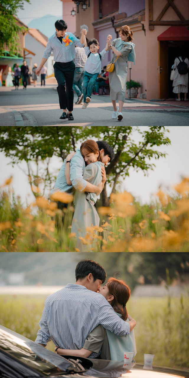 Han Ji-min, Jung Hae-in and Haian leave for a fun picnic.Earlier, Lee Jung-in (Han Ji-min) told Yoo Ji-Ho (Jeong Hae-in) that he wanted to get close to his son, Jung Eun-woo (Hian).Her heartfelt desire to get closer to Yoo Eun-woo showed Lee Jung-ins deep love to embrace all of his things and made not only Yoo Ji-Ho but also the hearts of viewers warm.In the meantime, there are three people who have a good time, Lee Jung-in, Yoo Ji-Ho and Yoo Jung Eun-woo.In the expression of Jung Eun-woo, who is holding hands of Lee Jung-in and Yoo Ji-Ho and smiling brightly, even those who make a smile that makes the picnic of this day a happy memory for three people.In addition, Lee Jung-in and Yoo Ji-Ho, who embraced each other with a joyful expression in the middle of a field where flowers were blurred, were also revealed.Lee Jung-in, who had a good time with Jung Eun-woo on this day, wonders what she would have embarrassed Yoo Ji-Ho by surprise him with sudden Confessions.Lee Jung-in and Yoo Ji-Hos sweet kisses will also be captured and will bring another pink airflow to the house theater.As the voice of opposition toward the two grows, Lee Jung-in and Yoo Ji-Ho, who spend a sweet time, are expecting more and more of the days broadcasts to overcome the crisis with a commitment.Han Ji-min, Jung Hae-in, and Haians cheerful outing can be found in the 25th and 26th MBC tree mini series Spring Night, which is broadcasted at 8:55 pm today (3rd).