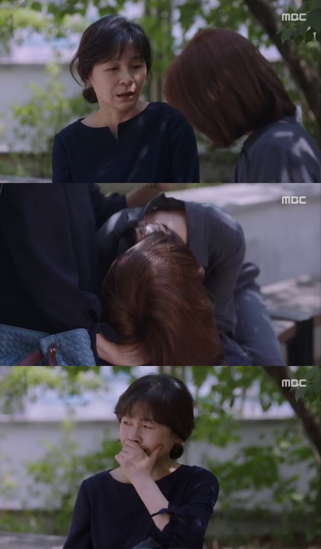 Han Ji-min has a child with her mother, Gil Hae-yeon, Confessions.In the 25th episode of MBCs tree drama Spring Night (played by Kim Eun/directed Ahn Pan-seok), which was broadcast on July 3, Lee Jung-in (played by Han Ji-min) made a contest about Yoo Ji-ho (played by Jung Hae-in) to his mother, Shin Hyung-sun (played by Gil Hae-yeon).Shin Hyung-sun went to his daughter Lee Jung-in and said, I want to see the father of the person you talked about. When Lee Jung-in asked, Why?Im going to respect your opinion, Lee said, and Lee was nervous, do you think he heard anything from his brother?I dont think so. Listen to what? Seoin told her to eat hard. What are you so scared of?Tell me, Lee said, and Lee said, I actually have a child. Hes ... Mom, Im sorry.When the new line panicked, Jung In-ah, this is ..., Lee Jung-in said, I tried not to. I thought not either. But I liked it so much. Im sorry.I cant live without him anymore. Mom, Im sorry. Help me, Mom.Yoo Gyeong-sang