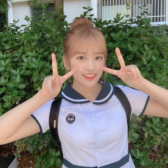 Ahn Yu-jin boasted of freshman freshman in high schoolGroup IZONE member Ahn Yu-jin uploaded a photo to the official Instagram on July 4 with the phrase Anya.In the photo, Ahn Yu-jin is wearing a school uniform and making a fresh look; he boasts big eyes and cool features.han jung-won