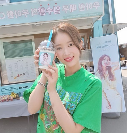 Actor Im Soo-hyang has certified his fans coffee tea.Im Soo-hyang posted a picture on his instagram on the afternoon of the 5th with an article entitled Thank you to our Chinese fans.Im Soo-hyang in the public photo poses in front of the camera with his sticker, and Im Soo-hyang, who is tied up with his head, is attracted to his eyes because he shows off his innocent and innocent beauty.On the other hand, Im Soo-hyang will appear on the cable channel tvN Dog Poop philosophy hall which will be broadcast from the 16th.