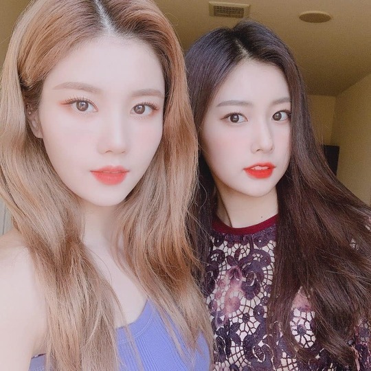 <p>Group Izone member, Kang Hye-won this 21-year-old birthday.</p><p>Izone official Instagram of 7 July 5, shout! Eat the God of Light order not to get of the birthday celebration. Hot and Sunny, more than 7 months birthstone Ruby is more than a shiny to get. I also worship of the Blessed cold if you like a cool day that I hope thatwriting with pictures was published in.</p><p>In the picture, Izone members and happy at one time to send Kang Hye-won of all our won. Kang Hye-won is toward the camera for eyes and performance. Kang Hye-won of white jade skin and a distinct visage is Beautiful looks and accessorised with.</p><p>A picture for the fans Happy Birthday to you, so pretty, you know, love, etc., reactions.</p><p>Izone is the last month to 21 in Japan and new song Buenos Airesis announced</p>