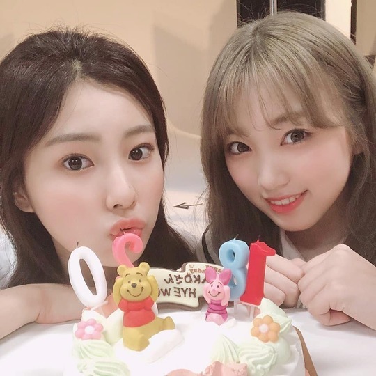 <p>Group Izone member, Kang Hye-won this 21-year-old birthday.</p><p>Izone official Instagram of 7 July 5, shout! Eat the God of Light order not to get of the birthday celebration. Hot and Sunny, more than 7 months birthstone Ruby is more than a shiny to get. I also worship of the Blessed cold if you like a cool day that I hope thatwriting with pictures was published in.</p><p>In the picture, Izone members and happy at one time to send Kang Hye-won of all our won. Kang Hye-won is toward the camera for eyes and performance. Kang Hye-won of white jade skin and a distinct visage is Beautiful looks and accessorised with.</p><p>A picture for the fans Happy Birthday to you, so pretty, you know, love, etc., reactions.</p><p>Izone is the last month to 21 in Japan and new song Buenos Airesis announced</p>