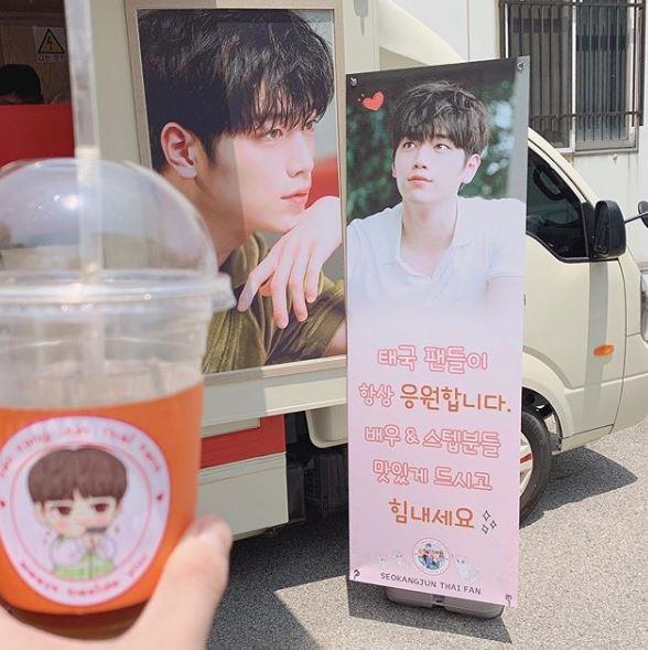 The Watcher Actor Seo Kang-joon is the talk of the town.Recently, Seo Kang-joon uploaded a photo with his article ~! through his SNS.In the open photo, the hand of Seo Kang-joon with a drink is seen.In front of a coffee car sent by Thailand fans, they are impressed by the photos and articles in Thailand.On the other hand, Seo Kang-joon is transformed into Kim Young-gun in Watcher which was first broadcast on the 6th.