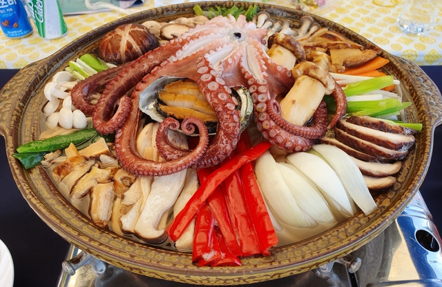 영덕 수산물 전복 이미지