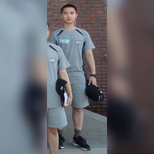 A group EXO member and actor EXO D.O. (D.O.), who recently joined the army, showed off his dignified figure.On the afternoon of the 9th, the military communication service The Camp Training Sketch and online community are gathering topics among fans with the title of trainer D.O..In the photo, EXO D.O. left a picture in front of the dormitory with fellow trainees, posing in a straight posture, wearing a gym suit and holding a hat in one hand.He stares at the camera with his languid eyes, and the appearance of the army is close to him, especially with his short hair cut and his humiliating visuals.Earlier on the 1st, EXO D.O. joined the military behind closed doors without a separate event; he will serve on active duty after completing basic military training at the training camp.EXO D.O., who joined the company for the second time in May, posted a letter to the fan club and said, I will go to the EXO fan club as well as being healthy and safe as it is a decision I made after a long time ago. I always thank EXOel (EXO fan club name) who supports me and I hope everyone is always full of laughing and healthy.On the other hand, EXO D.O. debuted as a group EXO in 2012 and became very popular with releases such as growl and love shot.He also acted as an actor, including the drama Its okay, I love you, One Hundred Days, and the movie Swing Kids.Photos • Online Community