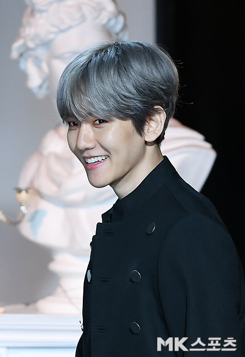 Group Exo member Baekhyun has told his thoughts on the title song.On the afternoon of the 10th, at the SAC Art Hall in Samseong-dong, Gangnam-gu, Seoul, the showcase of Baekhyuns first solo album City Lights was held.Ive been thinking about doing it at the end of last year, and I started preparing it. I couldnt pick the title song, so I was delayed.It took eight months, he said, adding that the music show is planning to perform.Baekhyuns solo album exceeded 400,000 preorders. It was so amazing because it was a number I never imagined. I still dont believe it.I still dont believe it because its a number I know when I open it, he said.Ive been waiting for you a lot, and I hope you stream as much as you have waited a lot, he added.As for the song name, he said, The name of the apartment came to mind first, and when the members first heard it, they heard the United Nations Village and asked if they felt like a prince.But if you look closely, its a hill behind the United Nations Village, which is forced to do so, he said.It was a title that could cause curiosity, he said.
