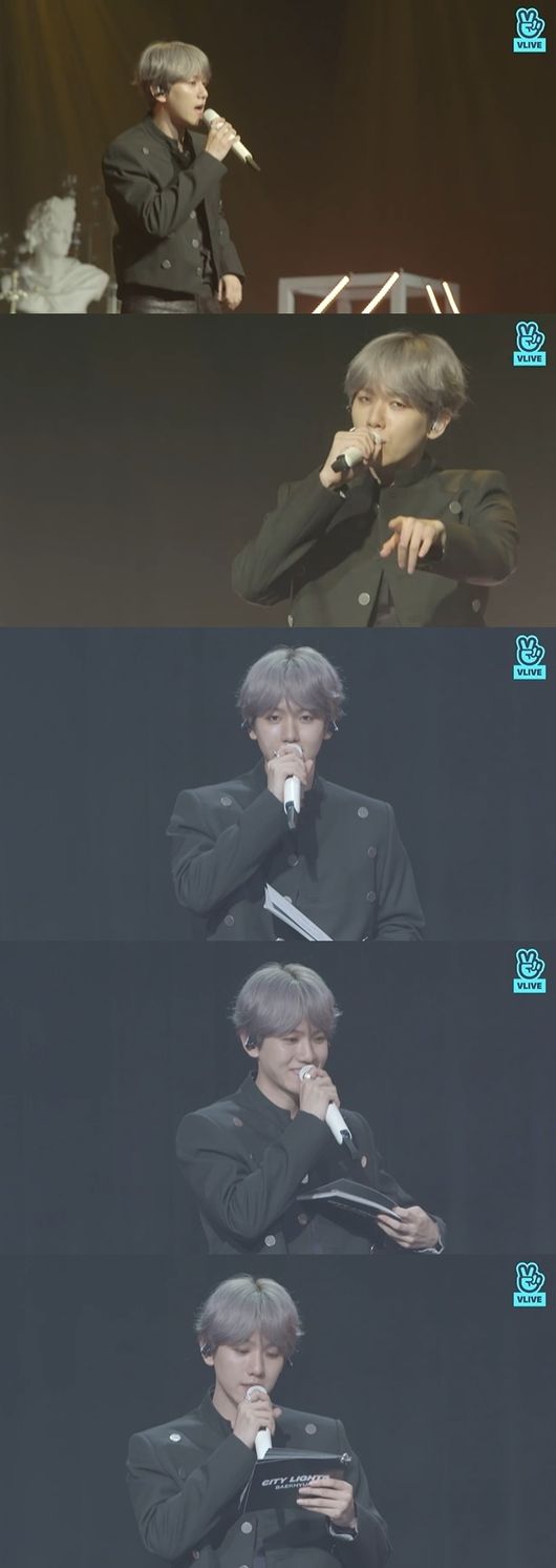 Baekhyun has revealed his feelings for turning into a solo singer.On the afternoon of the 10th, Naver V app released the showcase of Baekhyuns first mini album City Lights.Group EXO Baekhyun turned into a solo singer after seven years, including the title track UN Village (United Nations Village), Stay Up (stay-up), Betcha (betcha), Ice Queen (Ice Queen), Diamond (Diamond), Psycho (Psycho) and others A total of six songs are included, and you can see Baekhyuns charming vocals and sensual music colors.Its Baekhyun, who debuts as a solo singer, and it was a very nervous meeting for the first time as a solo singer, not EXO.But when the song starts, the tremor disappears and it is comfortable as if it came home because it is in front of EXOel. In addition to you here, many fans are watching V live live broadcasts. I hope those who are watching the broadcast will send a lot of cheers and hearts.Two hours ago, at 6 p.m., the sound source was released. How did you hear it? What song was good? I prepared a lot while thinking about you.The title song United Nations Village is something you didnt normally show. Thank you for loving that. In addition, Baekhyun added, Today, I want to see a lot of members because I am doing the showcase alone without members. When I was with the members, I played a licorice role by throwing a word, but I feel different.Baekhyun City Lights Showcase screen capture
