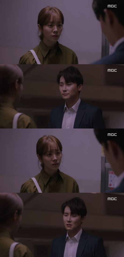 In Spring Night, Han Ji-min is disappointed with Jung Hae-in, trying to return to Kim Jun-ha.Choi Jung-in (Han Ji-min) was disappointed by JiHo (Jeong Hae-in), who does not believe in himself, in the MBC drama Spring Night (directed by Ahn Pan-seok, the playwright Kim Eun) broadcast on the 10th.A friend, Gifted (Lee Chang-hoon), noticed the unusual energy of the two, and went to Choi Jung-in to talk about Yumi, JiHos ex-wife.Choi Jung-in said, Is it a silver mother? He said, I do not want to hear anymore.Just in time, Kim Jun-ha called, but Choi Jung-in did not receive it.Back home, Choi Jung-in, drunk, ran into a waiting stele in front of the house; Choi Jung-in was complicated by the stele that reminded him of drinking.To the steer, Choi Jung-in asked, Can I meet again?, I betrayed once, can I meet again? and asked, What else will you do?What do you mean? And Choi Jung-in said, Literally, my mind may change again, I have tried it once, but what do you think? Can you believe me?, asked the steward, who replied, I can believe it, and gave a strange smile as he left Choi Jung-ins house.Spring Night screen capture