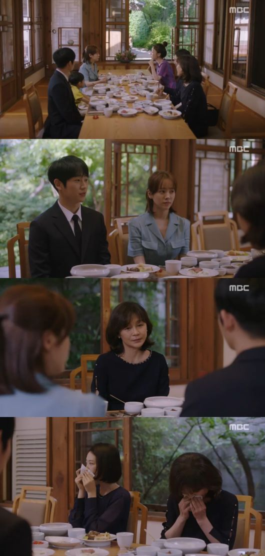 In Spring Night, JiHo met Han Ji-mins family with his son, and rang everyone.In the MBC drama Spring Night (directed by Ahn Pan-seok, the play by Kim Eun), which was broadcast on the 11th, JiHo (played by Jeong Hae-in) will meet Choi Jung-in (played by Han Ji-min)s family.On this day, Choi Jung-in (Han Ji-min), visited JiHo (the man who was a good man), and the two people confirmed their hearts again with a kiss. JiHo said, I do not know when, but I had to endure it, or I would do anything.JiHo said, I controlled me, I would endure it. If I had never thought of my job or Jung Eun-woo mother before, I would lie, I would not believe it, but there are times when I have no feelings, I am sad. JiHo added, I could not just press the drunk day. I would have wanted to comfort myself, too, he said.When JiHo thanked him, Choi Jung-in met his eyes, saying, Thank you for me, for understanding my heart.Kiseok (Kim Jun-han) called Choi Jung-in Taehak (Song Seung-hwan) and England (Kim Chang-wan) in one place, but the two had a struggle while there was no Kiseok.Kiseok was sent to the house to face Choi Jung-in Hyung-sun (Gil Hae-yeon).I am grateful to the steward, and the steward said, It is time to tell us about our marriage. I think about Choi Jung-in, said Choi. Choi Jung-in should not meet Yu JiHo, he said.I know that the situation is different, said the chieftain, the quality was a little bad, he said. People should not judge on the outside.Hyung-sun immediately told Choi Jung-in that he wanted to see JiHo.Choi Jung-in delivered this to JiHo, and JiHo said, I want to meet Jung Eun-woo.Choi Jung-in also accepted it, and JiHo said, Its pretty to think its our job. Choi Jung-in smiled, Do not be impressed in advance.The next day at the company, Giseok overheard JiHos friend Suspended, and came across the news that JiHo and Choi Jung-in were married.Choi Jung-in went to meet JiHo with Hyung-sun, Seo-in and Jae-in; JiHo came with Jung Eun-woo, and had a meal together.JiHo said, Please ask me questions easily. He said, I will get to know this place one by one. Jaein told Jung Eun-woo, Lets go out with my aunt.Seoin said, I am curious about one thing, he said carefully. I wonder what kind of heart I endured.JiHo said, My parents raised my child, but I could not collapse when I saw the child living in the world looking at me. I have believed in only one person, but I have to keep it no matter what.Spring Night screen capture