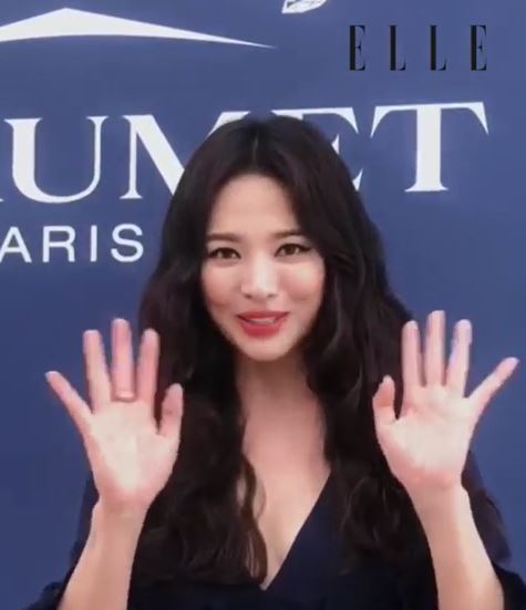 Fashion magazine Elle Hong Kong posted a video on Instagram on the 12th (Korea time).In the video, Song Hye-kyo was wearing a navy blue dress with a long wave head.Hello, Song Hye-kyo, Song said, and Im in Monaco now (because of the jewelry event).Song Hye-kyo said, I am happy to spend time with such a wonderful jewelery. It is an honor to introduce you.In the meantime, Song Hye-kyo smiled and waved to his fans.Song Hye-kyo, who married Song Joong-ki in October 2017, reported on the divorce on the 27th of last month.Song Hye-kyo said, I will repay you with a better appearance in the future.