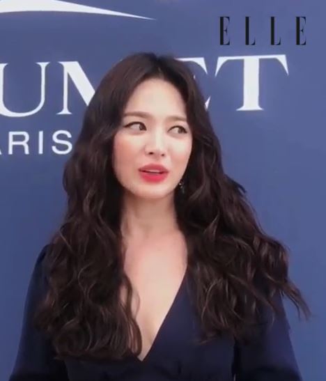 Fashion magazine Elle Hong Kong posted a video on Instagram on the 12th (Korea time).In the video, Song Hye-kyo was wearing a navy blue dress with a long wave head.Hello, Song Hye-kyo, Song said, and Im in Monaco now (because of the jewelry event).Song Hye-kyo said, I am happy to spend time with such a wonderful jewelery. It is an honor to introduce you.In the meantime, Song Hye-kyo smiled and waved to his fans.Song Hye-kyo, who married Song Joong-ki in October 2017, reported on the divorce on the 27th of last month.Song Hye-kyo said, I will repay you with a better appearance in the future.