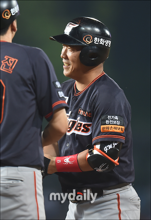 싱글벙글 이미지
