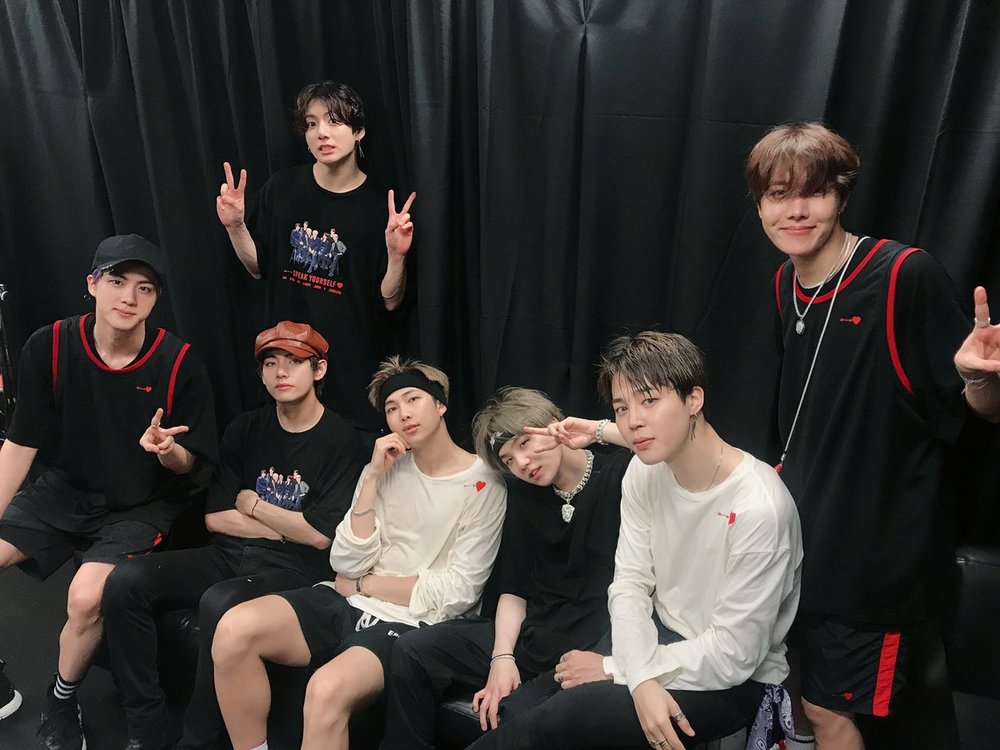 Group BTS (RM, Jean, Sugar, Jay Hop, Ji Min, Bu, and Jung Guk) finished the Japan AT & T Stadium tour in Shizuoka.On the afternoon of July 14, BTS official SNS operated by its agency Big Hit Entertainment said, [#Todays Bulletproof] Hello, Shizuoka!BTS= ARMY The concert is forever together, so # Shizuoka 2nd performance and a picture of the waiting room of the BTS concert was posted.Photos were also released through the official BTS Japan SNS.BTS held a performance of LOVE YOURSELF: SPEAK YOURSELF – JAPAN EDITION (Love Yourself: Speak Yourself) - Japan Edition at the AT & T Stadium Ecopa in Shizuoka on the 13th.Earlier, BTS launched its AT & T Stadium tour in Chicago, New Jersey, Brazil, Sao Paulo, London, France, Paris and Japan Osaka, starting with United States of America Los Angeles in May.BTS will hold a concert at King Fad International AT&T Stadium in Riyadh, the capital of Saudi Arabia, on October 11 (local time).BTS is the first overseas singer to perform AT & T Stadium alone in Saudi Arabia.As a result, BTS will be on 17-time AT & T Stadium tours in nine cities around the world, to Saudi Arabia Riyadh.hwang hye-jin