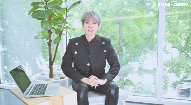 I like the three minutes and twelve seconds (laughs).EXO Baekhyun said about the music video of the solo album title song UN Village, which was released for the first time since his debut, I did not have to sing a movie song, but I was enthusiastic.In Star Road, which was released on Naver TV on the afternoon of the 14th, Baekhyun delivered the preparations for his first solo album City Lights-The 1st Mini Album.I like the blood on my neck, Baekhyun continued, and the fans (laughing) saw, This guy is in a row.Youre singing all your time, he said. I think itll be fun for fans to recall my story today and watch music videos again.Baekhyun, who made his debut as a group EXO in 2012, became a soloist in seven years of his activities. It was hard to fill the image of (music) alone while matching (choreography) as EXO.At first, I thought it would be difficult to choreograph alone, but it was harder to fill the movie. I think it came out as well as I suffered.The first mini-album City Lights features six trendy songs, including the title song United Nations Village.Stay Up is an R & B song with impressive lyrics that solve a special night with a beloved lover with a sexy speech.Betcha is Urban Beats hip-hop R & B song, which contains the Attitude of a man who is convinced that the other party is fate.In addition, Ice Queen, an R&B song with an intense message to win the love of a woman with a cold charm, Diamond, an R&B ballad song that compared love for a lover to diamonds, and Psycho, which made a strong impression by showing it on a solo stage at EXO PLANET #4 concert, were included as bonus tracks.Ive made a lot of effort in music videos to show my new look, Baekhyun said.UN Village is a R & B song that combines grooved beats and string sounds.United Nations Village The sensual lyrics that express the romantic time of looking at the moon with a lover on the hill like a scene of a movie stand out.The movie (with the lyrics) features a man who is looking for a good place to show to his loved one, Baekhyun explained.There were a lot of bugs on the boards of the UN Village at the time of filming, so I used five to six pesticides, he said.He said that the music video was a favorite because it contains Feelingss that are stretched and sexy and not overloaded.Baekhyun said, I was lonely because I did not have members when I filmed music videos.So I wrote in the group room that I am lonely because I do not have members.  I felt once again when I watched the music video today, I thought that I was good at taking it in various places.The Feelings was good when we took the mood, he said.Naver V Live Broadcast Screen Capture