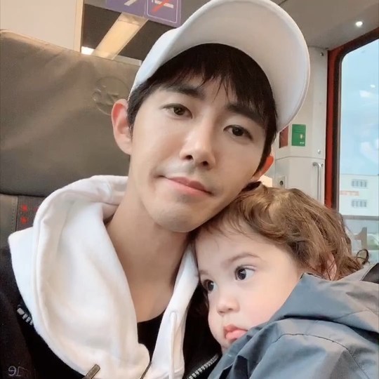 Hwang Kwang Hee Park Joo Ho S Son Gunhu And Affectionate Shot Tongtong Tong Gu Ball Ball Snscut