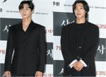 The movie Lion Park Seo-joon and Udohwan showed a chic black look.On the afternoon of the 22nd, the premiere of the movie Lion (director Kim Joo-hwan) was held at the entrance of Lotte MartArte Counter in Seoul Jayang-dong.Park Seo-joon, Ahn Sung-ki and Udohwan attended the scene and made their seats. Park Seo-joon was Choicesing a simple black suit without any hesitation.Here, Choices the inner of the deep neckline to emphasize the chic feeling. Udohwan showed a casual jacket, wide pants matching and a black look finished with sneakers.Meanwhile, The Lion painted a story of fighting champion Yonghu (Park Seo-joon) meeting with the Guma priest Anshinbu (Ahn Sung-ki) to confront the powerful evil that has left the world in turmoil.It is scheduled to open on the 31st.The movie Lion Park Seo-joon and Udohwan showed a chic black look.On the afternoon of the 22nd, the premiere of the movie Lion (director Kim Joo-hwan) was held at the entrance of Lotte MartArte Counter in Seoul Jayang-dong.