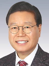 이일성 목사