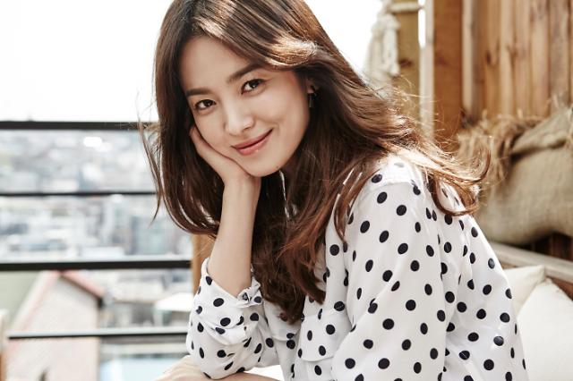 Actor Song Hye-kyo began to respond to false facts and the dissemination of them during the divorce process.On July 25, 2019, we filed a complaint with the Bundang Police Station against a number of people who were clearly accused of defamation and insulting false facts, Song Hye-kyos agency, UAA, said on July 25.We have filed a complaint with the Bundang Police Department firstly about a number of disseminations that have completed the collection of evidence for malicious acts, clear dissemination of false facts, and malicious slander and abusive language in relation to Song Hye-kyo, the UAA added. We will also file criminal charges against all of them as soon as evidence is available to the rest of the community, comments, and YouTubers.On June 28, the UAA appointed Kim & Chang as its legal representative. We will respond hard without any prestige or agreement regarding the submission of the complaint.We will continue to make progress without agreement in the second round of legal action following the move, he said.
