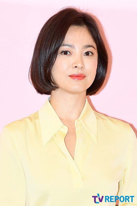 Actor Song Hye-kyo sues rumours dissemination in batchSong Hye-kyo agency UAA filed a complaint with the Bundang Police Station on the 25th against a number of people who were clearly accused of defamation and insult.On June 28, the UAA appointed Kim & Changs law office as a legal agent and prepared for legal action.UAA said, We will proceed with a Detective complaint against all of the remaining community, comments, and YouTubers as soon as evidence is obtained.We will respond hard without any good or agreement, he said. The act of falsifying and spreading things that can not be imagined is continuing, which is not only exceeding the social Yong-In level, but also causing unbearable suffering to the parties.The following is the official positionGood morning, UAA.Actor Song Hye-kyos agency UAA filed a complaint with the Bundang Police Station on July 25, 2019, against a number of people whose allegations were clearly revealed for false defamation and insult.The UAA filed a complaint with the Bundang Police Department first, with a large number of distributors who have completed the collection of evidence for malicious acts, clear dissemination of false facts, and malicious blatant slander and abuse.We will also file a Detective complaint against all of the remaining community, comments, and YouTubers as soon as evidence is obtained.The UAA has appointed Kim & Changs law office as a legal representative on June 28 and has been preparing for legal action.In addition, we will respond hard without any agreement or agreement regarding the receipt of the complaint.Following this measure, we will continue to proceed without agreement in the ongoing legal response.There is a continuing act of fabricating and spreading false false writings, malicious abuses, and things that can not be imagined at all, in relation to Actor Song Hye-kyo, which is not only exceeding the social Yong-In level, but also causing unbearable suffering to the parties.In the future, we will continue to strongly respond to the act of misusing anonymity to mass-produce rumors and spread them indiscriminately. Through this, we hope that the act of hurting and suffering will be refrained from writing.