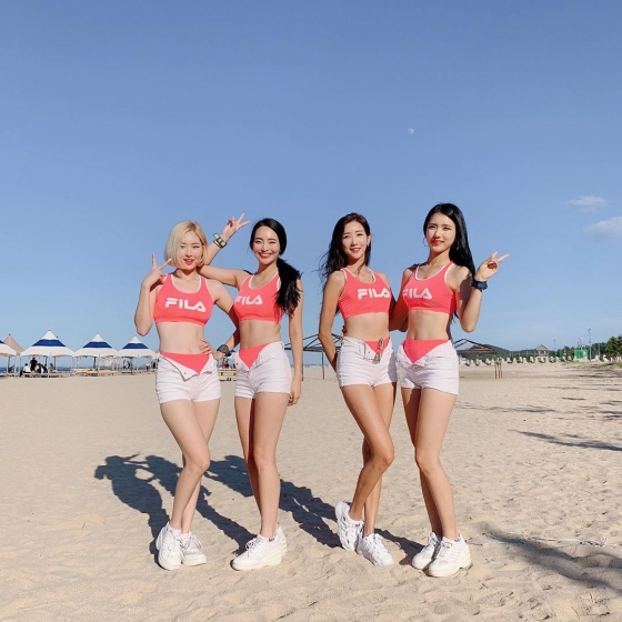 위드어스광고 이미지