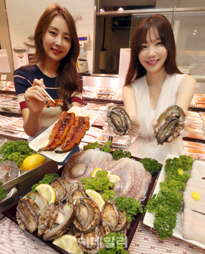 서산수산수산코너 이미지