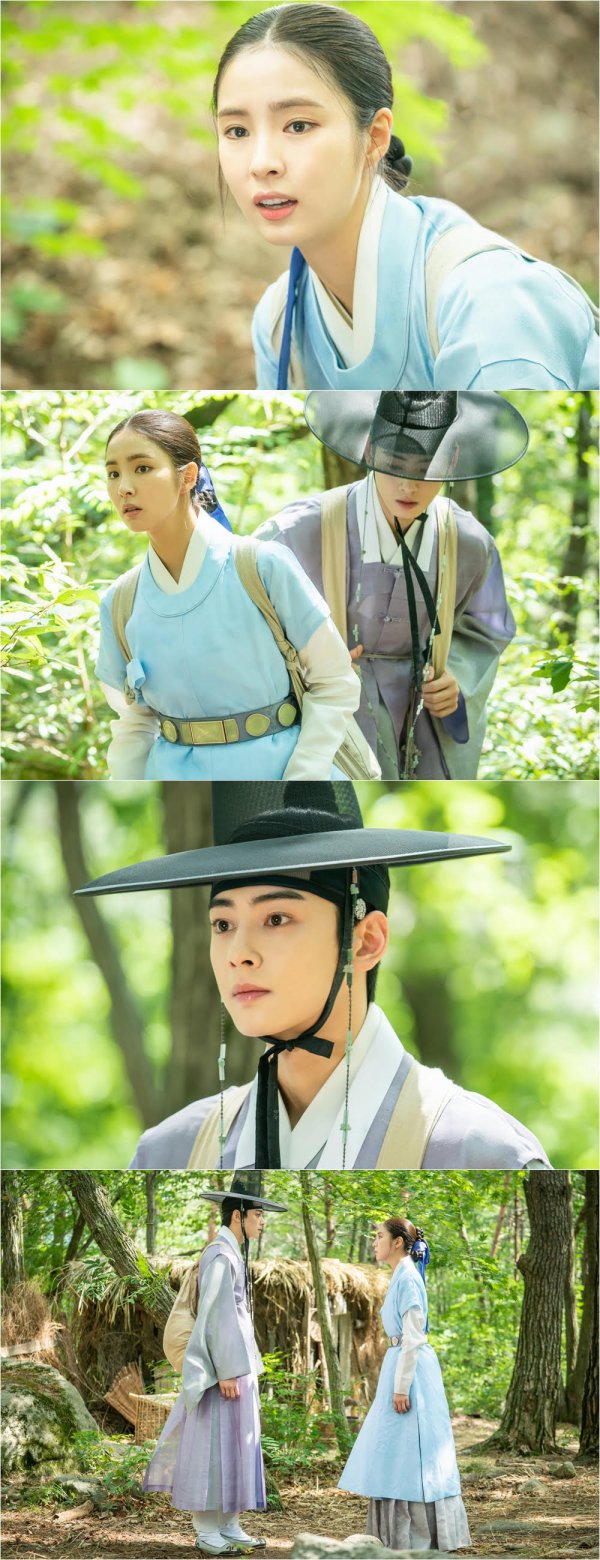 The MBC drama Na Hae-ryung released the images of the old Na Hae-ryung and Lee Lim (Jung Eun-woo) wandering along the mountain trail on the 7th.In the 11-12th episode of the new employee, Na Hae-ryung and Irim, who met as a large army with the first lady, were drawn to each other with a feeling of favor.Lee Rim, who secretly takes care of Na Hae-ryung, announced the beginning of pink romance, and two people are reported to visit the Pyeongan road where smallpox spreads while the skinship such as waist hug and first sleeping is suddenly rising.Among them, Na Hae-ryung, who is climbing the mountain with sweating beads, is revealed and attracts attention.Irim is following Na Hae-ryung diligently and is on a bad hiking trail.Above all, the two people are relying on each other without a servant around them to climb rough mountain roads, amplifying the curiosity of how those who left the island of Pyeongan Island went alone.Na Hae-ryung, who is snooping as if he found something, and Irim, who shines his eyes, add to the question of what happened to them.Finally, Na Hae-ryung and Irim, who are having a serious conversation in front of the old lungs in the remote mountains where people are not likely to reach their feet, are caught and catch their eyes.The two are standing at Daechi with a hard look, making the viewers nervous.Photo Provision: Green Snake Media