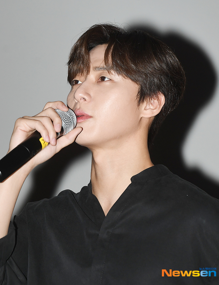 Actor Park Seo-joon attends the second stage greeting of the movie Lion at Megabox Sangam, Mapo-gu, Seoul on the afternoon of August 11th.useful stock